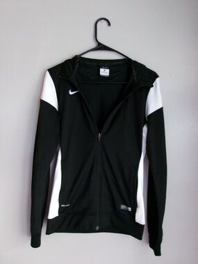 Nike Black and White Zip-Front Training Jacket